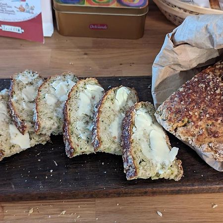 Bed And Breakfast La Pecora Rosa Sant'Omero エクステリア 写真