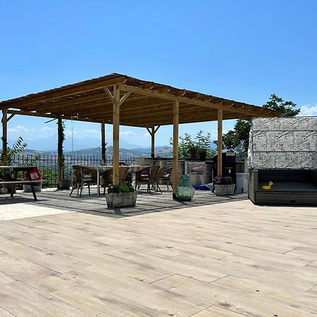 Bed And Breakfast La Pecora Rosa Sant'Omero エクステリア 写真