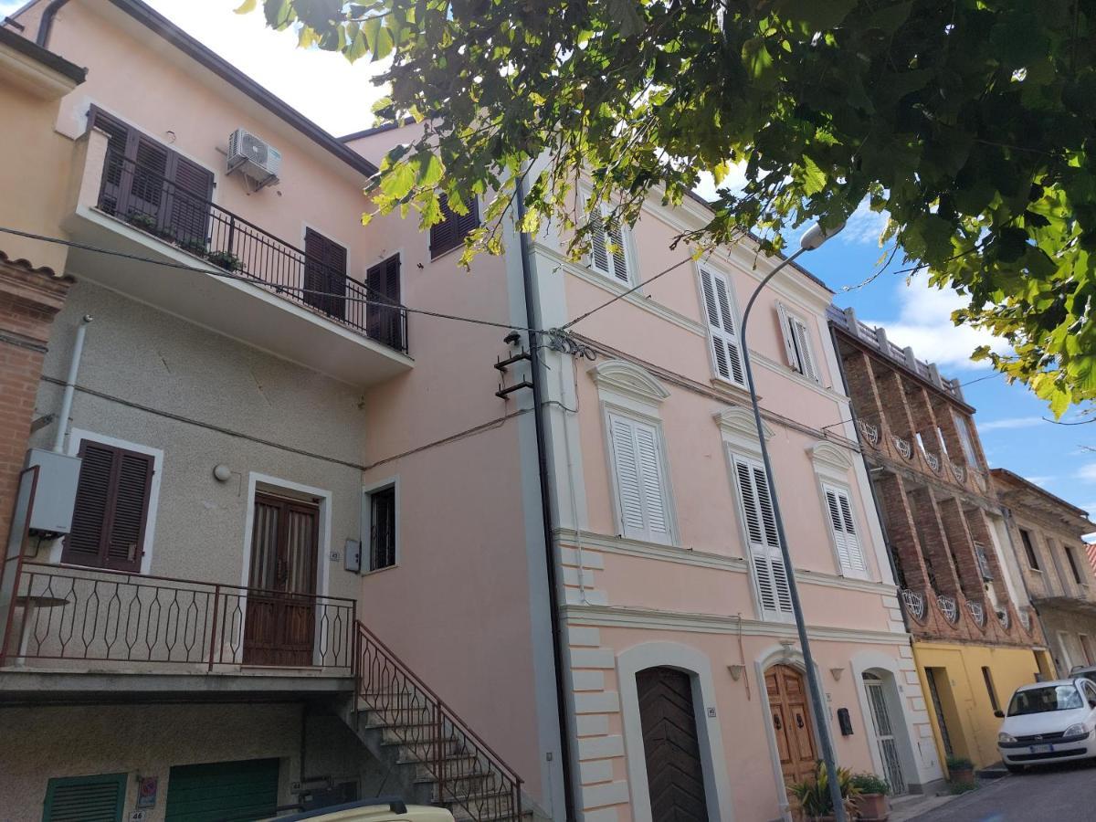 Bed And Breakfast La Pecora Rosa Sant'Omero エクステリア 写真