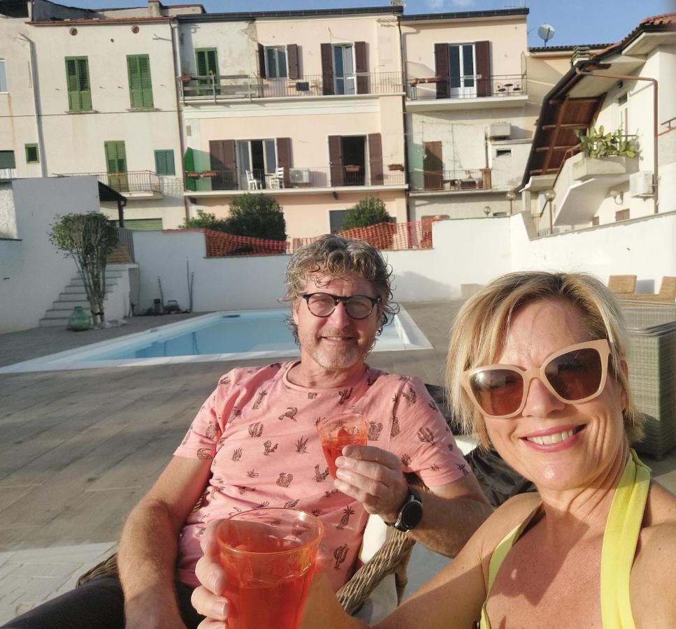 Bed And Breakfast La Pecora Rosa Sant'Omero エクステリア 写真