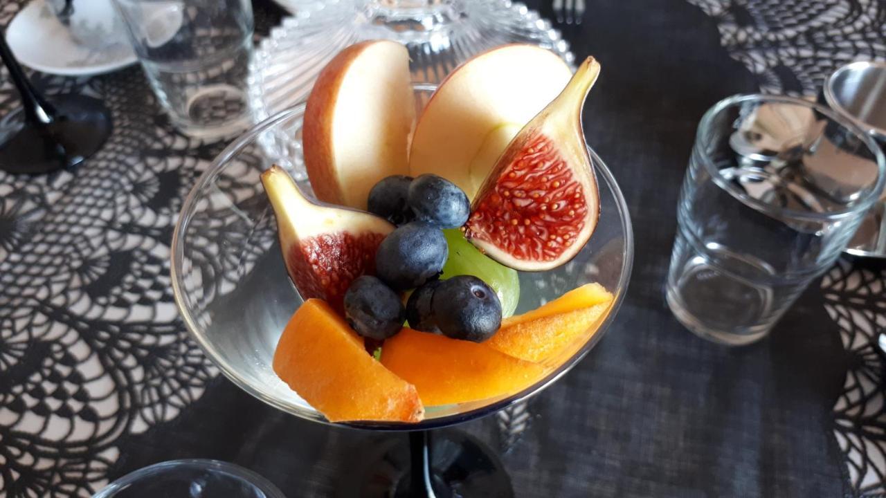 Bed And Breakfast La Pecora Rosa Sant'Omero エクステリア 写真